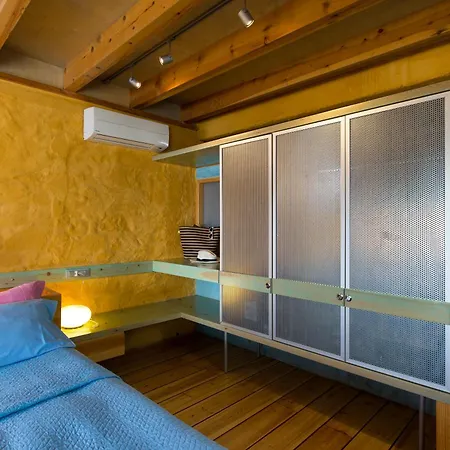 Beachfront Ravdoucha Epavlis Eleni - Pool, Hot Tub, Gym, Sauna, Private Parking, Wifi Villa